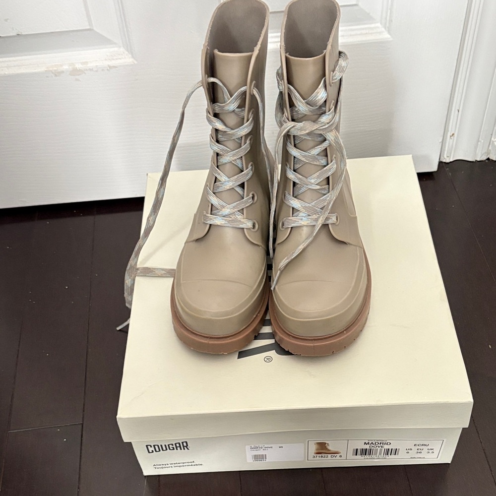 Cougar Taupe Lace-Up Platform Utility Boots with Brown Sole